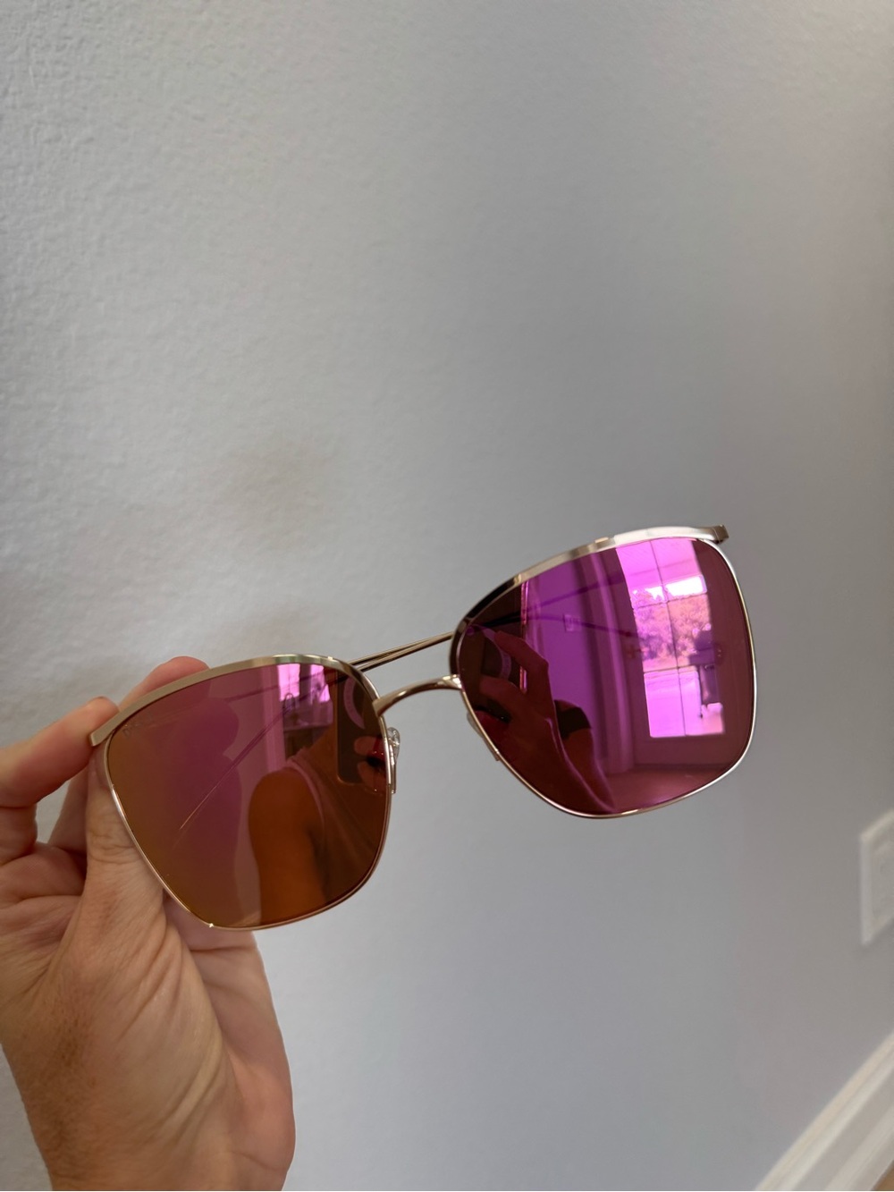 Diff moderate cat eye sunglasses - Picture 2 of 3